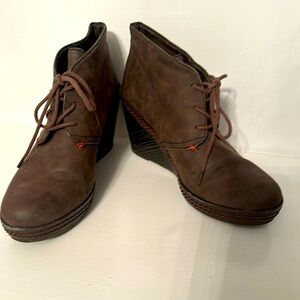 Dr Scholls Brown Lace-Up Wedge Ankle Boots
